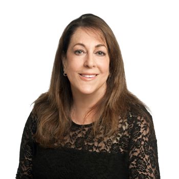 Portrait of Frieda Marhee, REALTOR®, MBA, GRI, ABR.